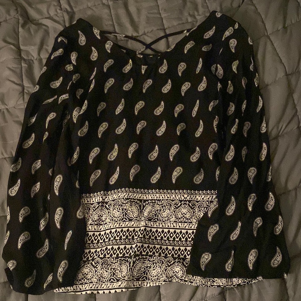 Faded, glory, black, and white long sleeve shirt